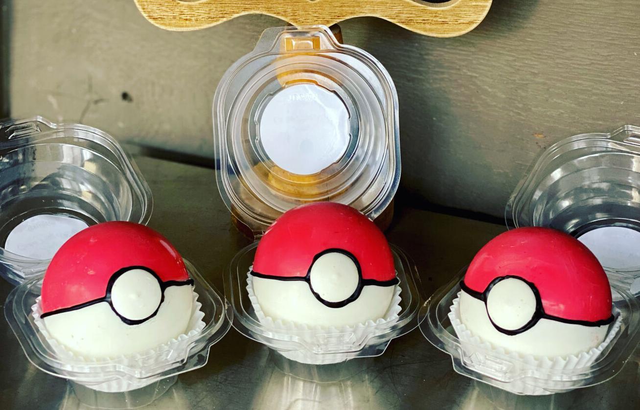 Amy's Cake Pop Shop and Boozy Bites